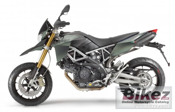 2012 Aprilia Dorsoduro 750 photo
